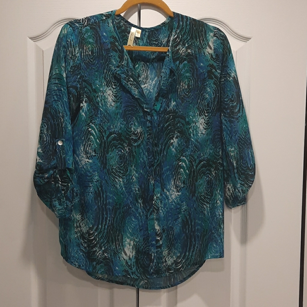 Chenault blue and grey long sleeved shirt